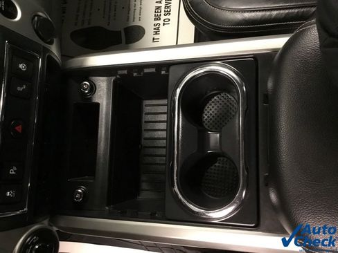 Used 2019 Nissan Titan PRO-4X w/ Pro-4x Convenience Package AWD/4WD image 55