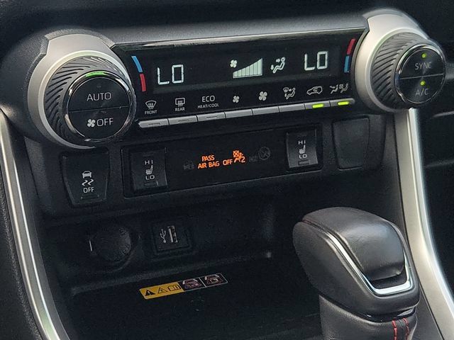 Certified 2023 Toyota RAV4 XSE w/ Weather Package AWD/4WD image 22
