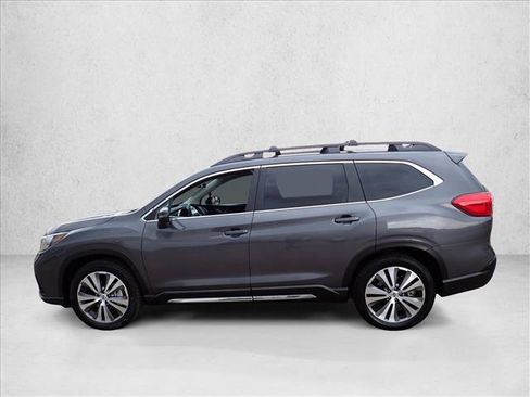 Used 2022 Subaru Ascent Limited w/ Technology Package AWD/4WD image 2