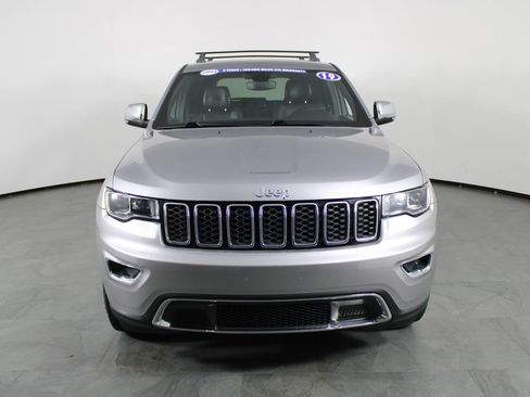 Used 2019 Jeep Grand Cherokee Limited RWD image 12