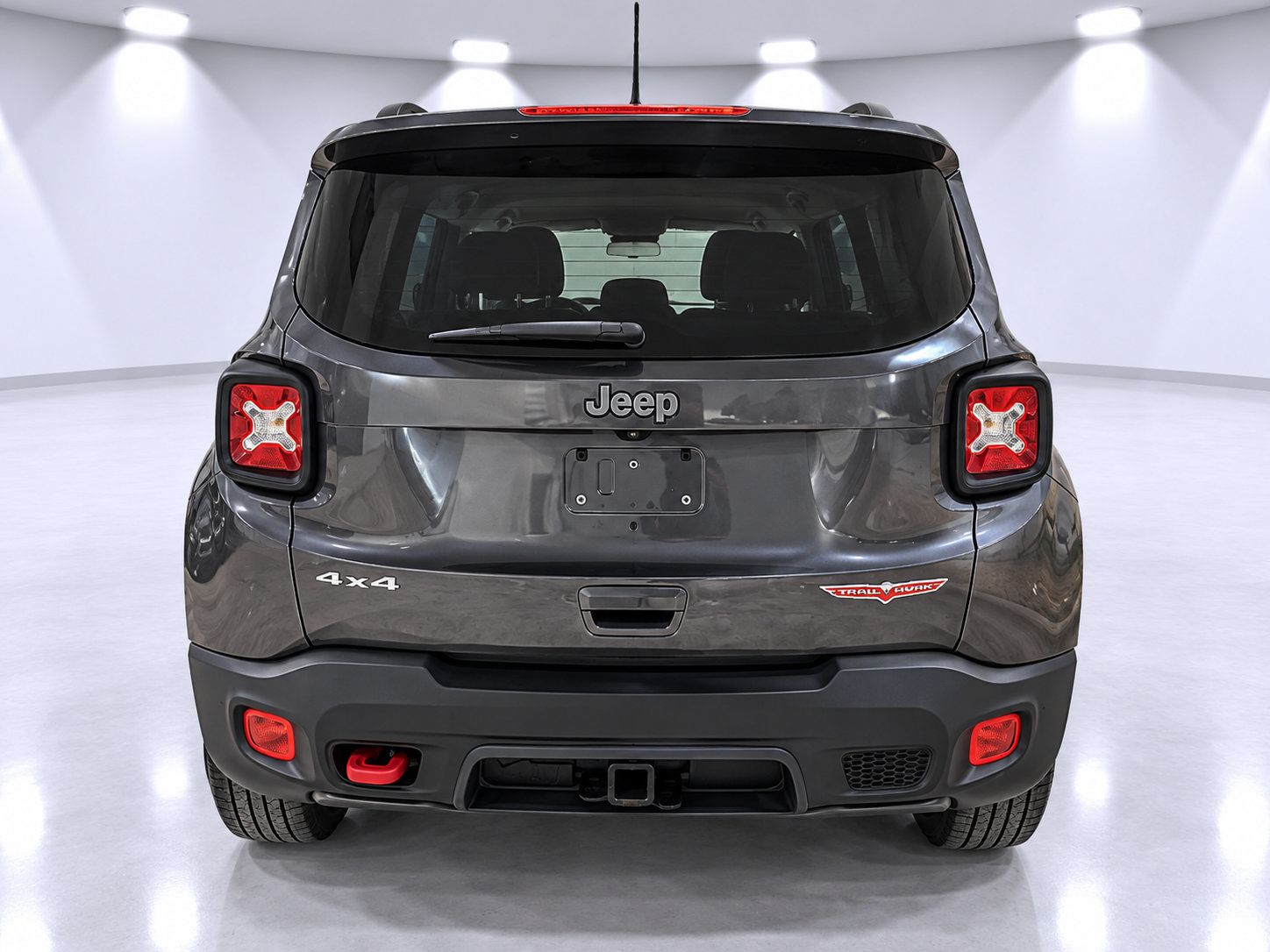 Used 2019 Jeep Renegade Trailhawk AWD/4WD image 7