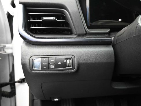 New 2026 GMC Terrain AT4 AWD/4WD image 17