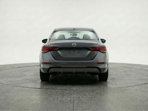 Used 2025 Nissan Sentra SV image 7