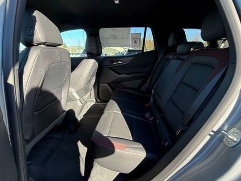 New 2026 Chevrolet Equinox RS image 13