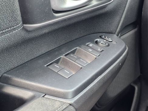 Used 2021 Honda CR-V EX image 16