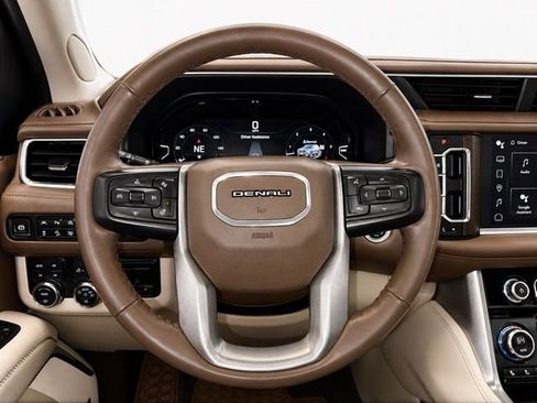 Used 2024 GMC Yukon Denali w/ Max Trailering Package AWD/4WD image 25