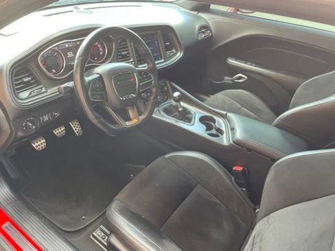 Used 2021 Dodge Challenger R/T Scat Pack w/ Dynamics Package RWD image 28