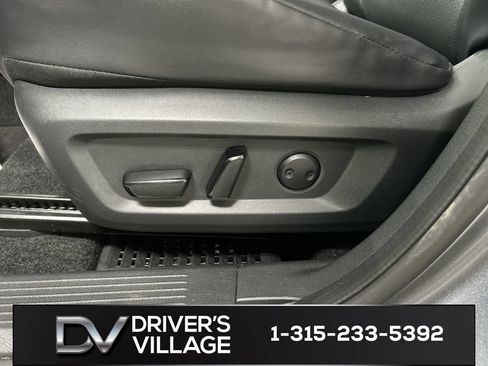 Used 2023 Nissan Rogue SV w/ SV Premium B Package AWD/4WD image 10