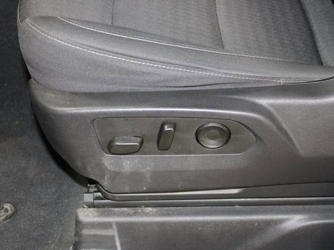 Used 2023 GMC Sierra 1500 Elevation image 35