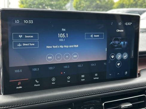 Certified 2023 Lincoln Nautilus Reserve AWD/4WD image 21