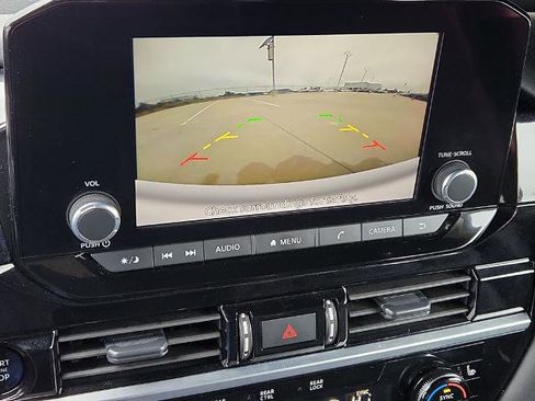 Certified 2025 Nissan Pathfinder SV image 20