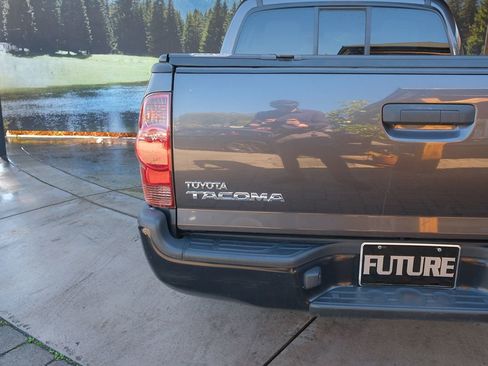 Used 2013 Toyota Tacoma 2WD Double Cab w/ Convenience Pkg image 40
