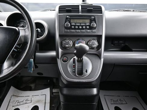 Used 2005 Honda Element EX image 16