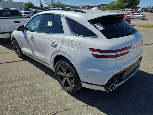 Used 2023 Genesis GV70 2.5T w/ Sport Prestige Package image 4