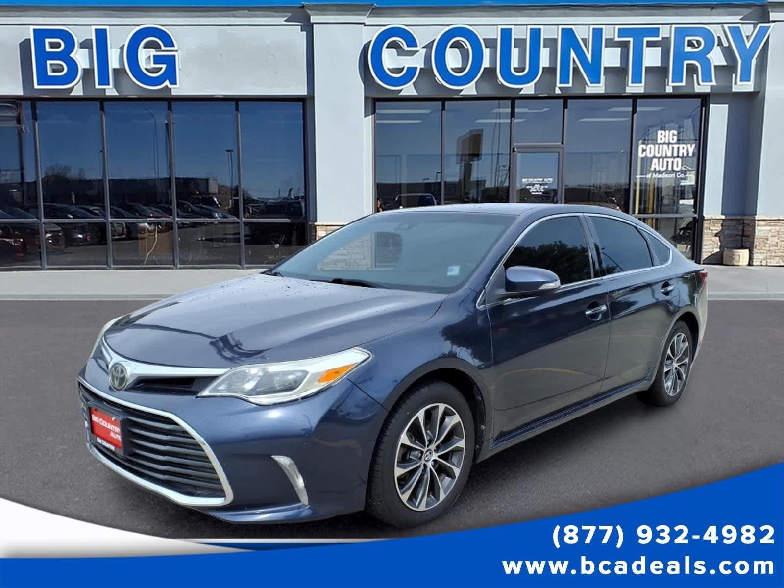 Used 2017 Toyota Avalon XLE FWD image 1