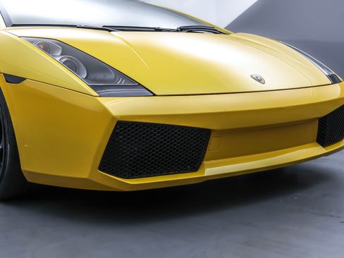 Used 2004 Lamborghini Gallardo AWD/4WD image 25