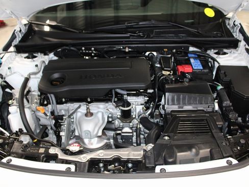 Certified 2025 Honda Civic Sport image 15