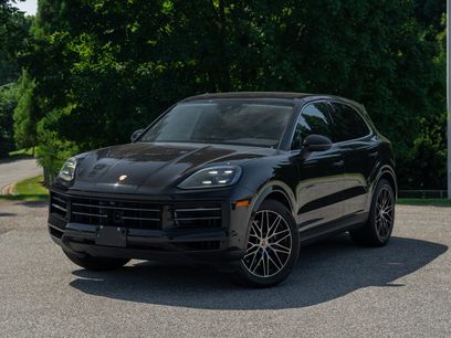 Certified 2025 Porsche Cayenne