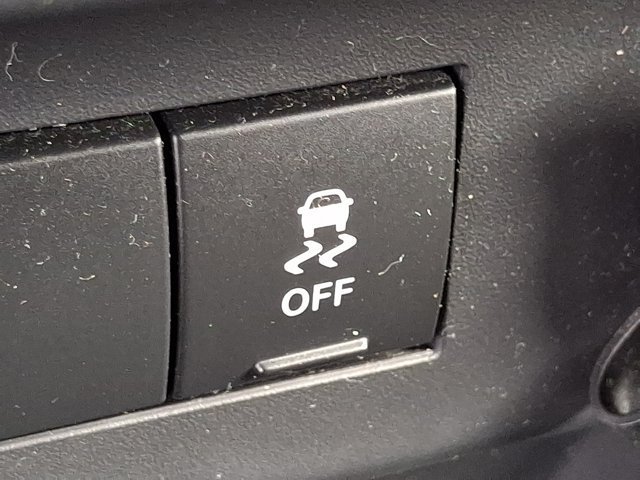 Used 2010 Jeep Wrangler Unlimited Sport AWD/4WD image 27