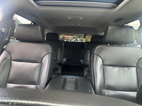 Used 2018 GMC Yukon SLT image 29