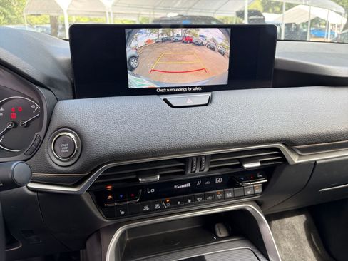 Used 2025 MAZDA CX-70 3.3 Turbo w/ Preferred Package image 17