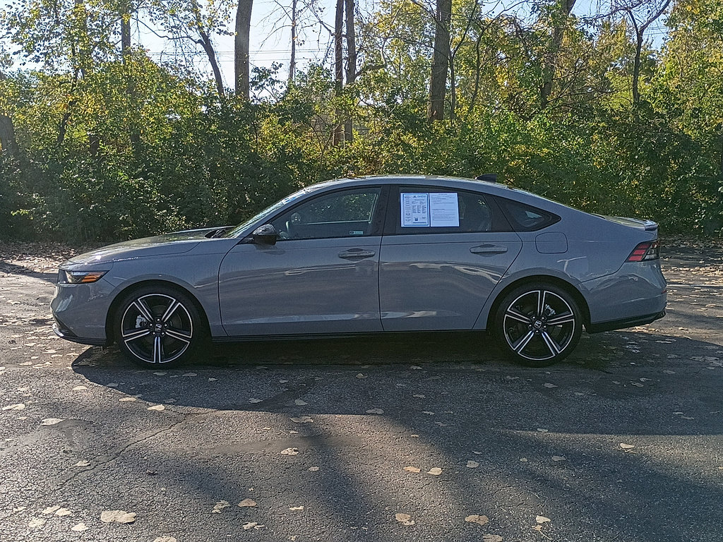 Used 2026 Honda Accord Sport image 6