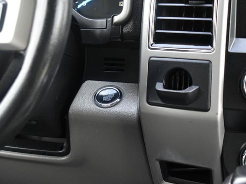 Used 2020 Ford F150 Lariat RWD image 41