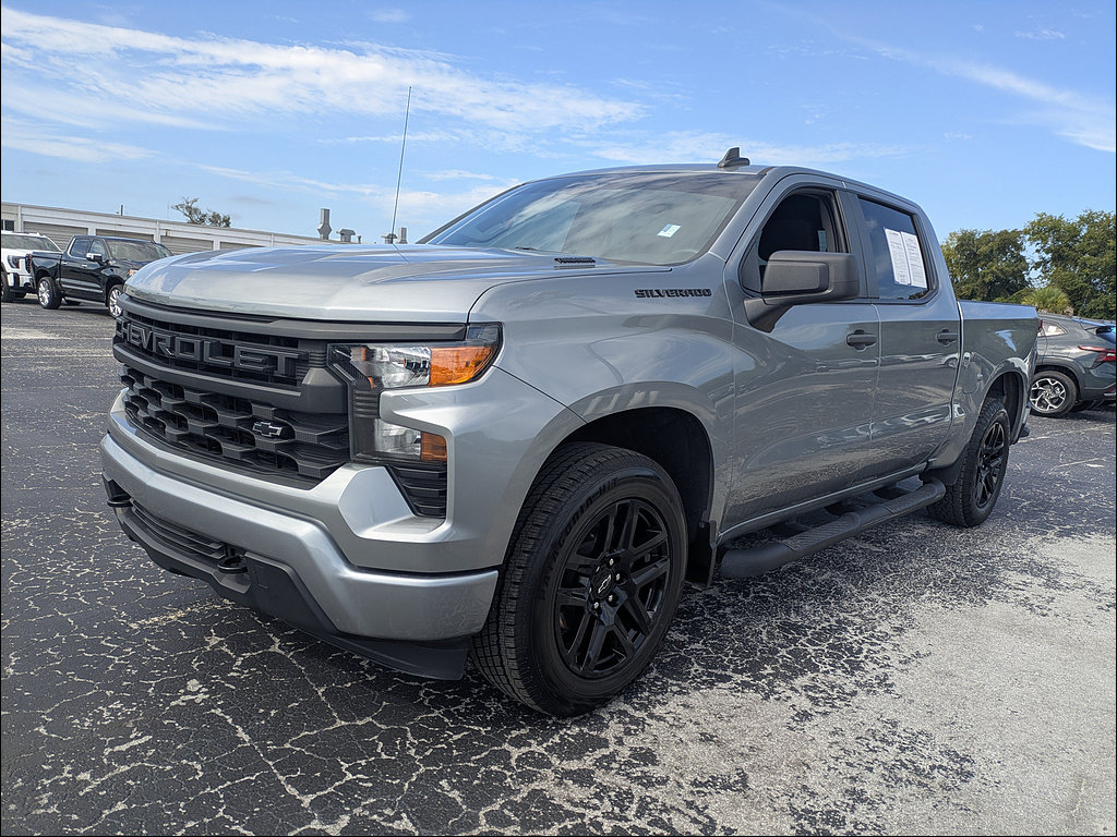 Used 2025 Chevrolet Silverado 1500 Custom w/ Turbomax Blackout Package RWD image 10