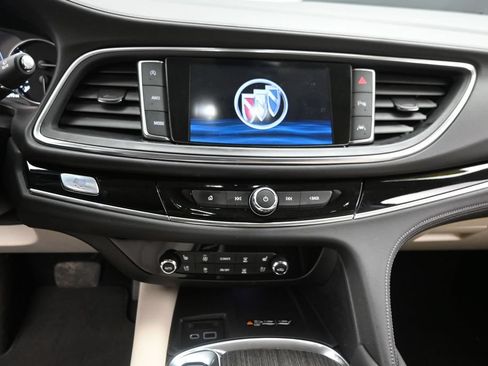 Used 2024 Buick Enclave Avenir w/ Avenir Technology Package AWD/4WD image 20