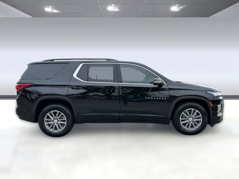 Certified 2023 Chevrolet Traverse LT FWD image 7