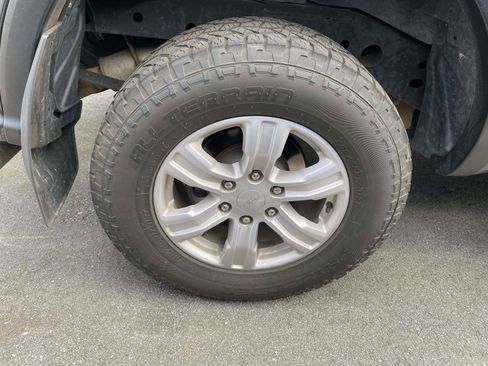 Used 2019 Ford Ranger XL w/ Equipment Group 101A Mid RWD image 9
