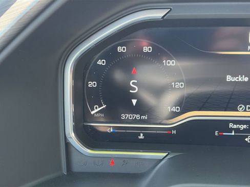 Certified 2024 GMC Sierra 3500 Denali Ultimate image 19