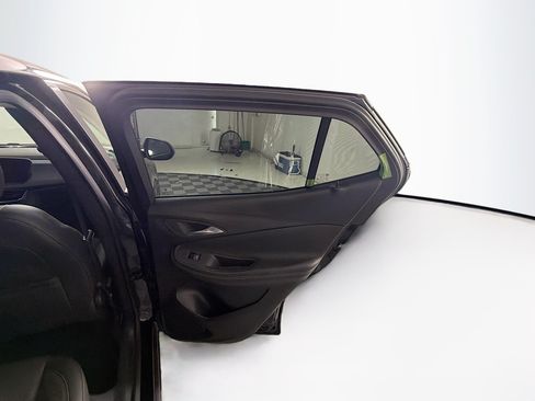 Used 2025 Buick Encore GX Preferred FWD image 29