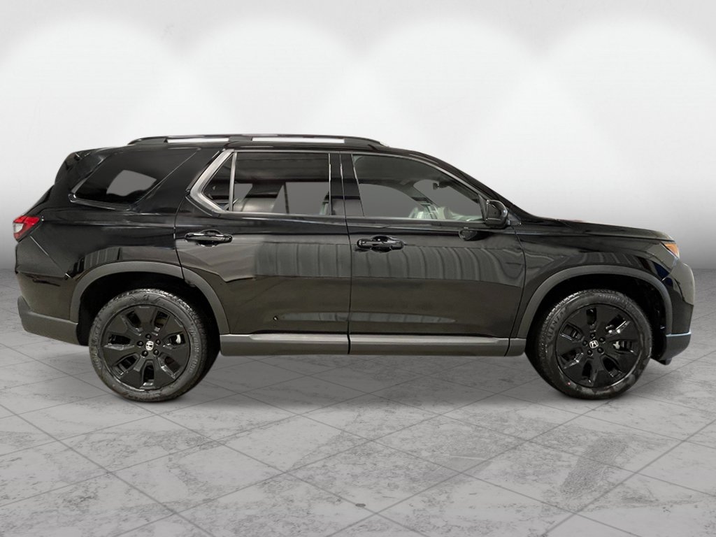 New 2026 Honda Pilot Black Edition image 8