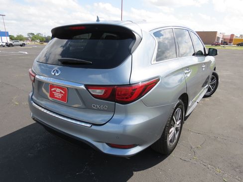 Used 2018 INFINITI QX60 FWD w/ Premium Plus Package image 8