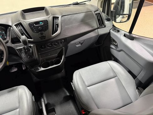 Used 2019 Ford Transit 150 XL RWD image 46