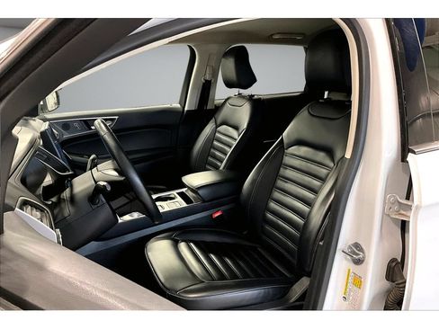 Used 2024 Ford Edge SEL AWD/4WD image 33
