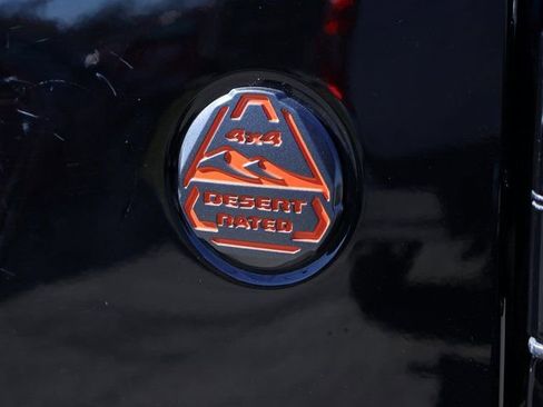 Used 2023 Jeep Gladiator Mojave w/ Cold Weather Group image 21