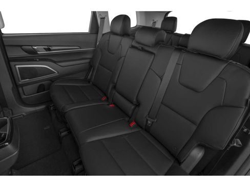 Used 2024 Kia Telluride LX FWD image 9