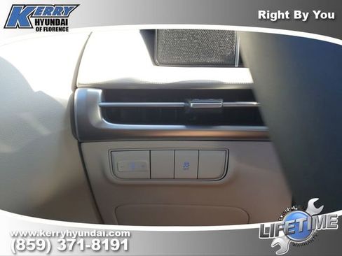 New 2026 Hyundai Tucson SE image 21