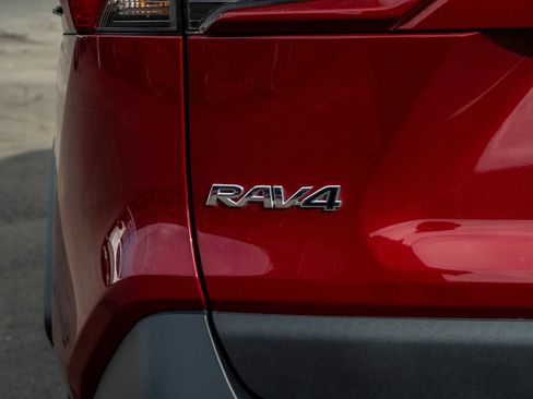 Used 2024 Toyota RAV4 LE image 11