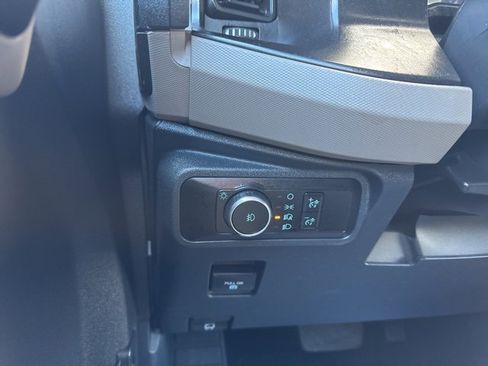 Used 2023 Ford Bronco Big Bend image 19