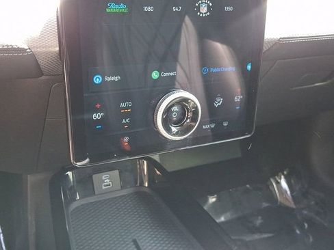 Used 2022 Ford Mustang Mach-E Select AWD/4WD image 18