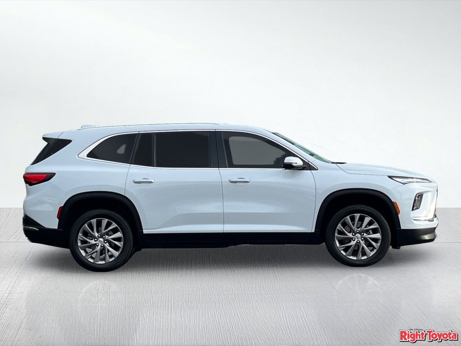 Used 2026 Buick Enclave Preferred FWD image 7