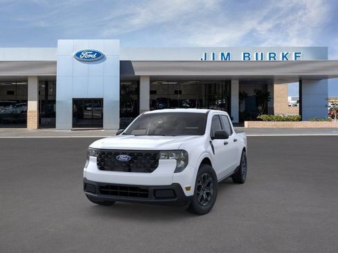 New 2026 Ford Maverick XLT image 2