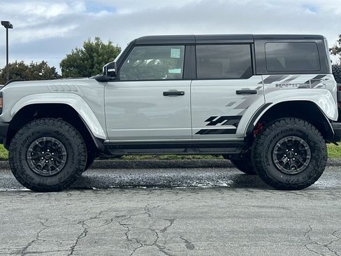 New 2026 Ford Bronco Raptor AWD/4WD image 2