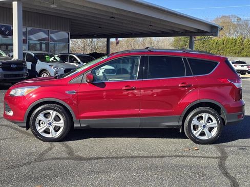 Used 2014 Ford Escape SE w/ Equipment Group 201A image 23