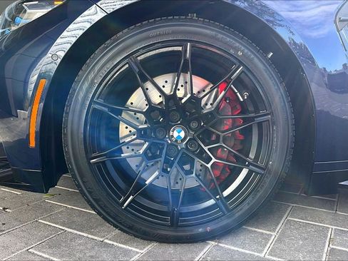 Used 2021 BMW M4 Coupe w/ Executive Package image 9