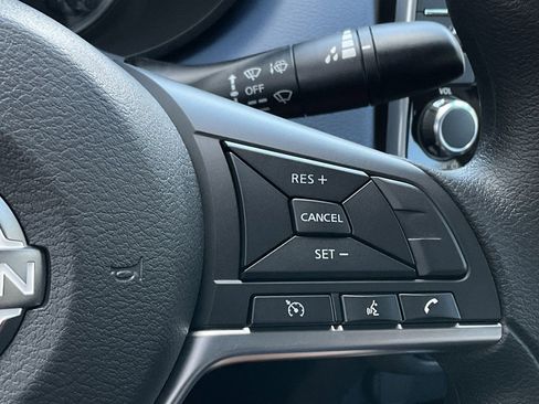 New 2025 Nissan Versa SV w/ Trunk Package image 22