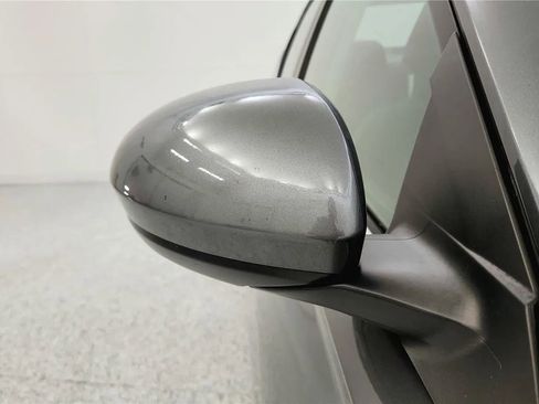 Used 2022 Nissan Altima 2.5 SV AWD/4WD image 18